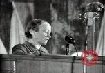 Immagine di Una donna sovietica si rivolge a un raduno elettorale La Russia, 1947, secondo 23 filmato di repertorio 65675032345