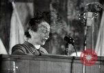 Immagine di Una donna sovietica si rivolge a un raduno elettorale La Russia, 1947, secondo 24 filmato di repertorio 65675032345