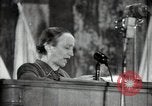 Immagine di Una donna sovietica si rivolge a un raduno elettorale La Russia, 1947, secondo 62 filmato di repertorio 65675032345