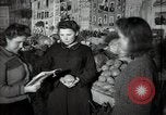 Immagine di Frutta e verdura exhibition Kolomna Russia, 1947, secondo 33 filmato di repertorio 65675032347