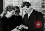 Immagine di Frutta e verdura exhibition Kolomna Russia, 1947, secondo 59 filmato di repertorio 65675032347