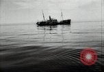 Standbild Studenten Proben Sea of Okhotsk, 1947, aus Sekunde 8 historischem Filmmaterial Videoclip 65675032348