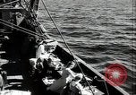 Standbild Studenten Proben Sea of Okhotsk, 1947, aus Sekunde 24 historischem Filmmaterial Videoclip 65675032348