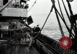 Standbild Studenten Proben Sea of Okhotsk, 1947, aus Sekunde 27 historischem Filmmaterial Videoclip 65675032348