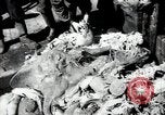 Standbild Studenten Proben Sea of Okhotsk, 1947, aus Sekunde 42 historischem Filmmaterial Videoclip 65675032348