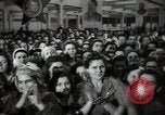 Immagine di I cittadini bulgari firmano una lettera di apprezzamento Sofia Bulgaria, 1947, secondo 36 filmato di repertorio 65675032349