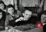 Standbild Stalin Kolchose Landwirte Frühjahrspflanzung Rostov Russland, 1947, aus Sekunde 30 historischem Filmmaterial Videoclip 65675032352