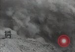 Standbild Bergbau von Phosphor Düngemittelherstellung Kasachstan, 1947, aus Sekunde 17 historischem Filmmaterial Videoclip 65675032353