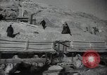 Standbild Bergbau von Phosphor Düngemittelherstellung Kasachstan, 1947, aus Sekunde 49 historischem Filmmaterial Videoclip 65675032353