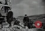 Standbild Bergbau von Phosphor Düngemittelherstellung Kasachstan, 1947, aus Sekunde 55 historischem Filmmaterial Videoclip 65675032353