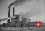 Standbild Sowjetische karelische Papierfabrik  Karelien, 1947, aus Sekunde 18 historischem Filmmaterial Videoclip 65675032354