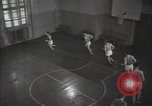 Standbild Sowjetische Basketballspieler Russland, 1947, aus Sekunde 7 historischem Filmmaterial Videoclip 65675032355
