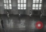 Standbild Sowjetische Basketballspieler Russland, 1947, aus Sekunde 13 historischem Filmmaterial Videoclip 65675032355
