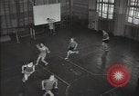 Standbild Sowjetische Basketballspieler Russland, 1947, aus Sekunde 17 historischem Filmmaterial Videoclip 65675032355
