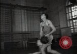 Standbild Sowjetische Basketballspieler Russland, 1947, aus Sekunde 33 historischem Filmmaterial Videoclip 65675032355