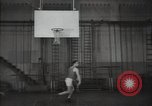Standbild Sowjetische Basketballspieler Russland, 1947, aus Sekunde 38 historischem Filmmaterial Videoclip 65675032355