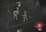 Standbild Sowjetische Basketballspieler Russland, 1947, aus Sekunde 53 historischem Filmmaterial Videoclip 65675032355