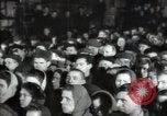 Immagine di Funzionari russi lavoratori di indirizzamento Mosca Russia Unione Sovietica, 1947, secondo 22 filmato di repertorio 65675032357
