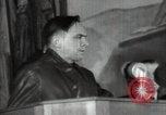 Immagine di Funzionari russi lavoratori di indirizzamento Mosca Russia Unione Sovietica, 1947, secondo 51 filmato di repertorio 65675032357
