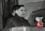 Immagine di Funzionari russi lavoratori di indirizzamento Mosca Russia Unione Sovietica, 1947, secondo 52 filmato di repertorio 65675032357