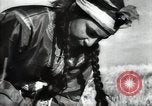 Standbild Sowjetische Bauern ernten Turkmenistan, 1949, aus Sekunde 39 historischem Filmmaterial Videoclip 65675032367