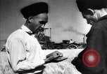 Standbild Sowjetische Bauern ernten Turkmenistan, 1949, aus Sekunde 46 historischem Filmmaterial Videoclip 65675032367