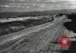 Standbild Sowjetische Bauern ernten Turkmenistan, 1949, aus Sekunde 49 historischem Filmmaterial Videoclip 65675032367