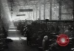 Standbild Interieur eines Motorrads Anlage Russland Sowjetunion, 1949, aus Sekunde 10 historischem Filmmaterial Videoclip 65675032369