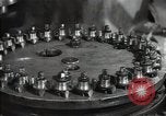 Standbild Interieur eines Motorrads Anlage Russland Sowjetunion, 1949, aus Sekunde 34 historischem Filmmaterial Videoclip 65675032369