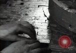 Standbild Interieur eines Motorrads Anlage Russland Sowjetunion, 1949, aus Sekunde 58 historischem Filmmaterial Videoclip 65675032369