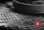 Standbild Interieur eines Motorrads Anlage Russland Sowjetunion, 1949, aus Sekunde 59 historischem Filmmaterial Videoclip 65675032369