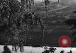 Standbild Bürger oben-Halten das Dorf Podolsk Russland, 1949, aus Sekunde 12 historischem Filmmaterial Videoclip 65675032370