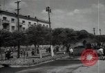Standbild Bürger oben-Halten das Dorf Podolsk Russland, 1949, aus Sekunde 22 historischem Filmmaterial Videoclip 65675032370