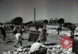 Standbild Bürger oben-Halten das Dorf Podolsk Russland, 1949, aus Sekunde 31 historischem Filmmaterial Videoclip 65675032370