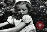 Standbild Bürger oben-Halten das Dorf Podolsk Russland, 1949, aus Sekunde 60 historischem Filmmaterial Videoclip 65675032370