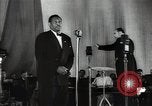 Image Paul Robeson divertissant Moscou Russie Union Soviétique, 1949, de la seconde 30 séquences d'archives historiques vidéo 65675032371
