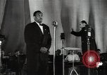Image Paul Robeson divertissant Moscou Russie Union Soviétique, 1949, de la seconde 31 séquences d'archives historiques vidéo 65675032371
