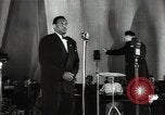 Image Paul Robeson divertissant Moscou Russie Union Soviétique, 1949, de la seconde 34 séquences d'archives historiques vidéo 65675032371