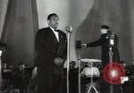 Image Paul Robeson divertissant Moscou Russie Union Soviétique, 1949, de la seconde 37 séquences d'archives historiques vidéo 65675032371
