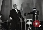 Image Paul Robeson divertissant Moscou Russie Union Soviétique, 1949, de la seconde 43 séquences d'archives historiques vidéo 65675032371