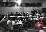 Standbild 559th Sitzung des UN-Sicherheitsrates Flushing Meadows New York United States USA, 1951, aus Sekunde 3 historischem Filmmaterial Videoclip 65675032375