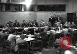 Standbild 559th Sitzung des UN-Sicherheitsrates Flushing Meadows New York United States USA, 1951, aus Sekunde 4 historischem Filmmaterial Videoclip 65675032375