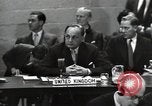 Standbild 559th Sitzung des UN-Sicherheitsrates Flushing Meadows New York United States USA, 1951, aus Sekunde 31 historischem Filmmaterial Videoclip 65675032375