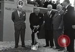 Standbild Harry S Truman an der Wake Forest College Spatenstich Winston-Salem North Carolina USA, 1951, aus Sekunde 19 historischem Filmmaterial Videoclip 65675032376