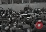 Standbild 559th Sitzung des Sicherheitsrates Flushing Meadows New York United States USA, 1951, aus Sekunde 44 historischem Filmmaterial Videoclip 65675032377