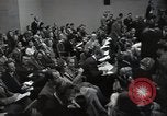 Standbild 559th Sitzung des Sicherheitsrates Flushing Meadows New York United States USA, 1951, aus Sekunde 52 historischem Filmmaterial Videoclip 65675032377