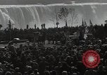 Standbild Niagara Falls Kanada, 1951, aus Sekunde 7 historischem Filmmaterial Videoclip 65675032379