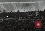Standbild Niagara Falls Kanada, 1951, aus Sekunde 10 historischem Filmmaterial Videoclip 65675032379