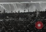 Standbild Niagara Falls Kanada, 1951, aus Sekunde 11 historischem Filmmaterial Videoclip 65675032379
