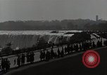 Standbild Niagara Falls Kanada, 1951, aus Sekunde 47 historischem Filmmaterial Videoclip 65675032379